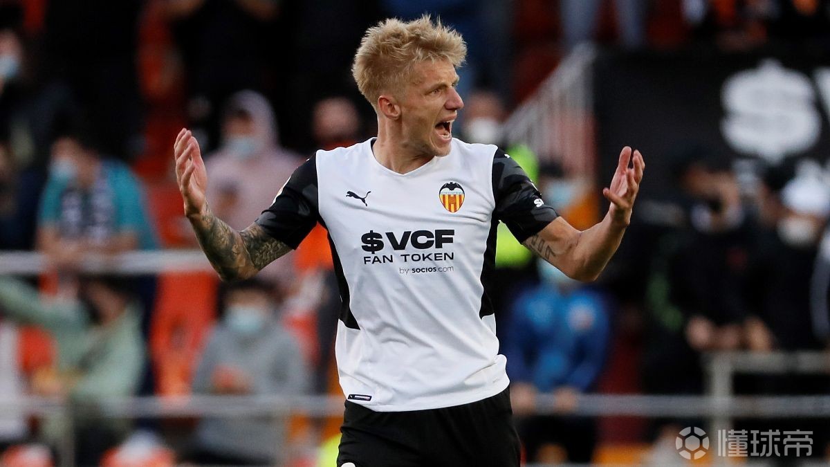 关于转会期里尔远射贴柱——欧篮联节点到来；信心回归；球探报告显示潜力的信息